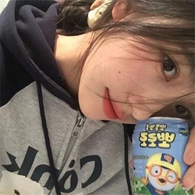 播音台的姊妹花